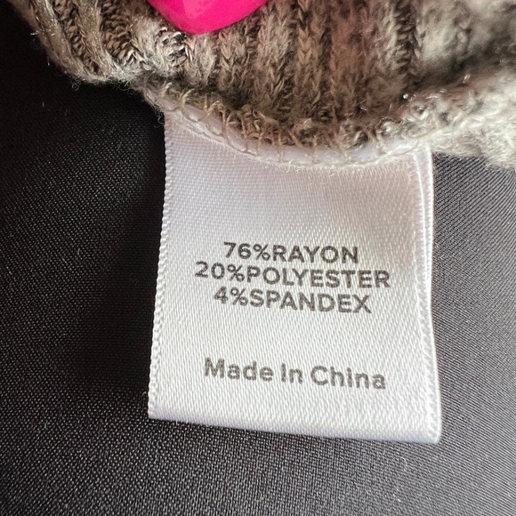 Evereve Gray Doleman Sleeve Sweater - Picture 4 of 4